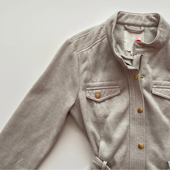 GUESS Tie Winter Jacket Cozy Coat Beige Tan Neutral Size Medium Gold Hardware - Picture 2 of 15